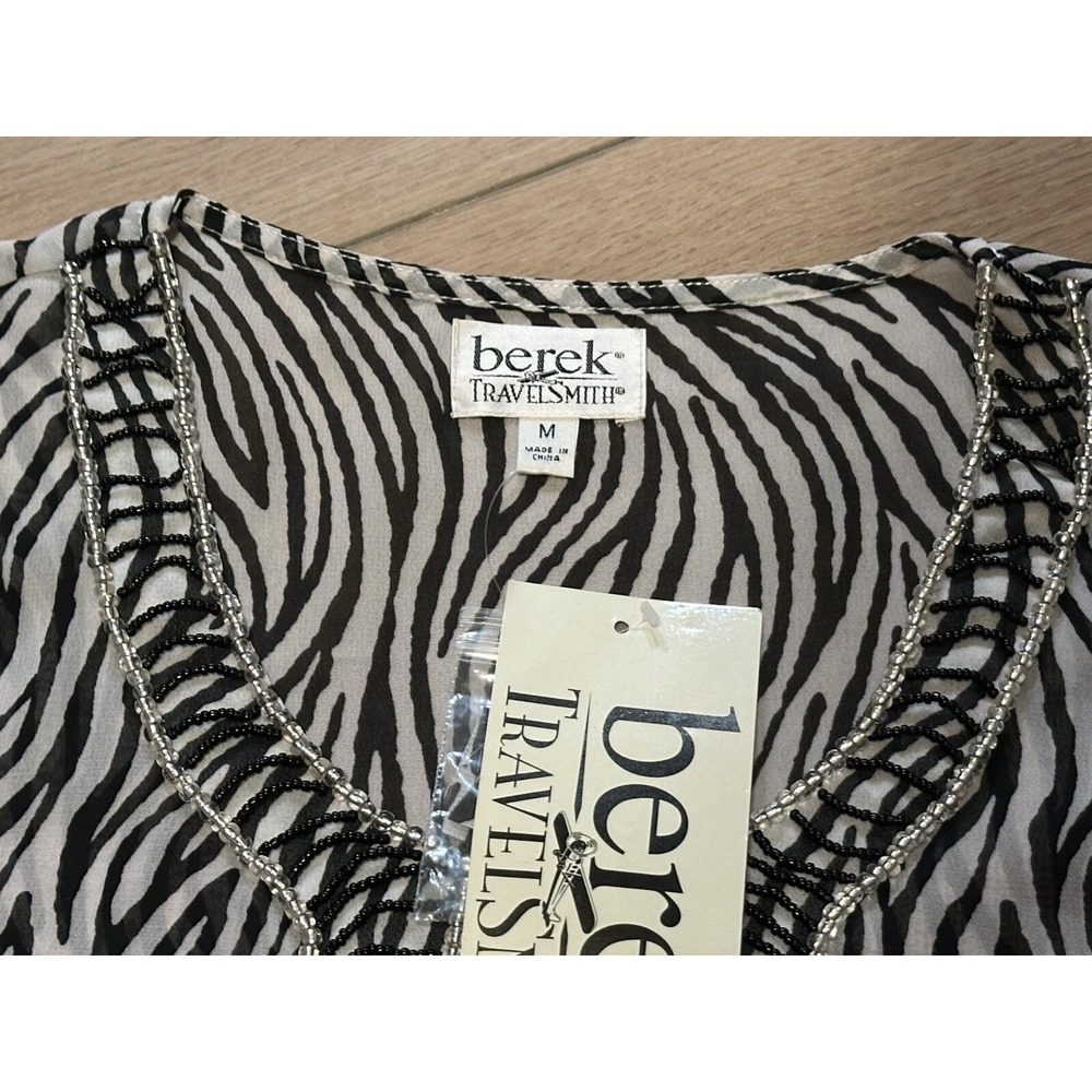 Berek Travelsmith Sheer Top Womens Medium Black White Floral Hand Sewn Beads New - Picture 3 of 10